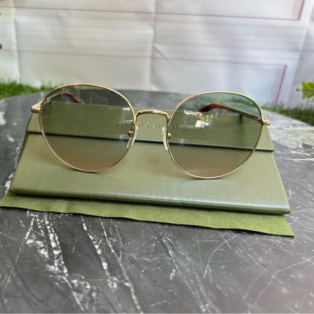 Longchamp LO101S Sunglasses
711 Gold/BROW NEW WITH BOX - Picture 15 of 16